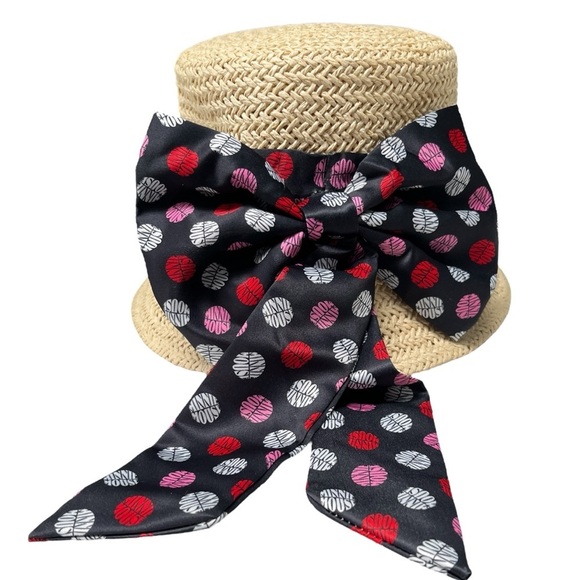 NWT Minnie Mouse Raffia Straw Bucket Hat - Picture 2 of 5